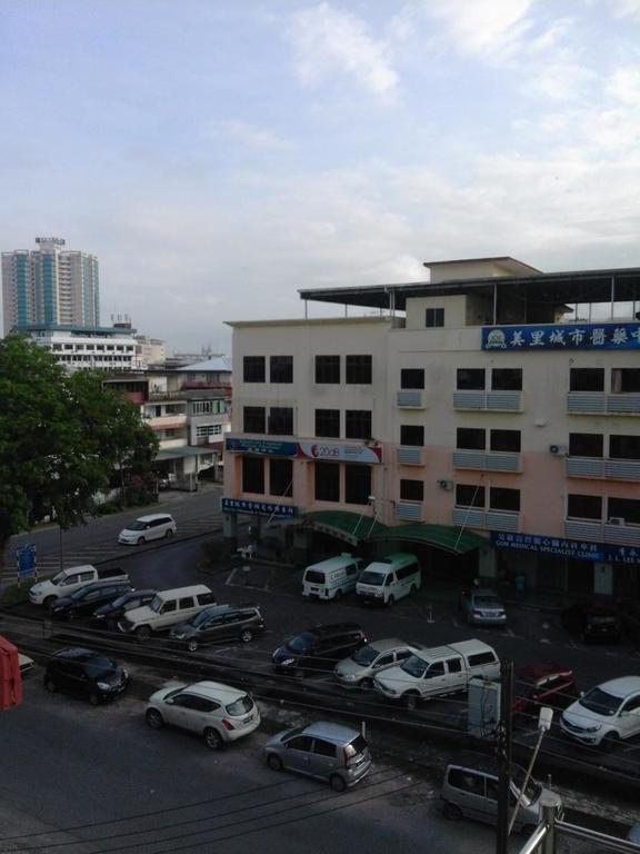 101 Hotel Miri Exterior photo