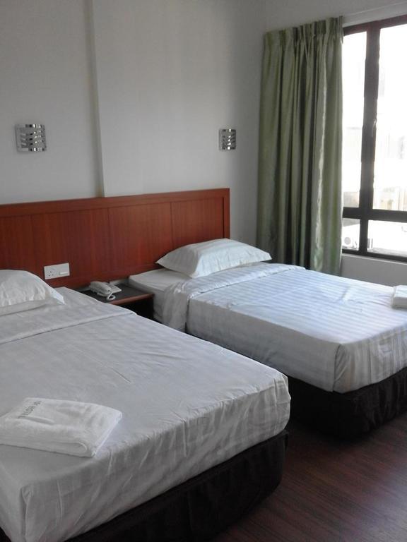 101 Hotel Miri Exterior photo