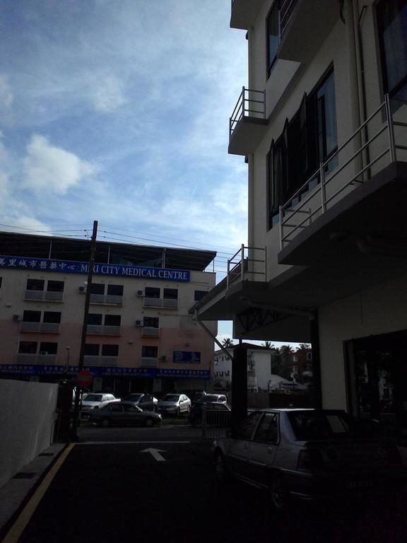 101 Hotel Miri Exterior photo