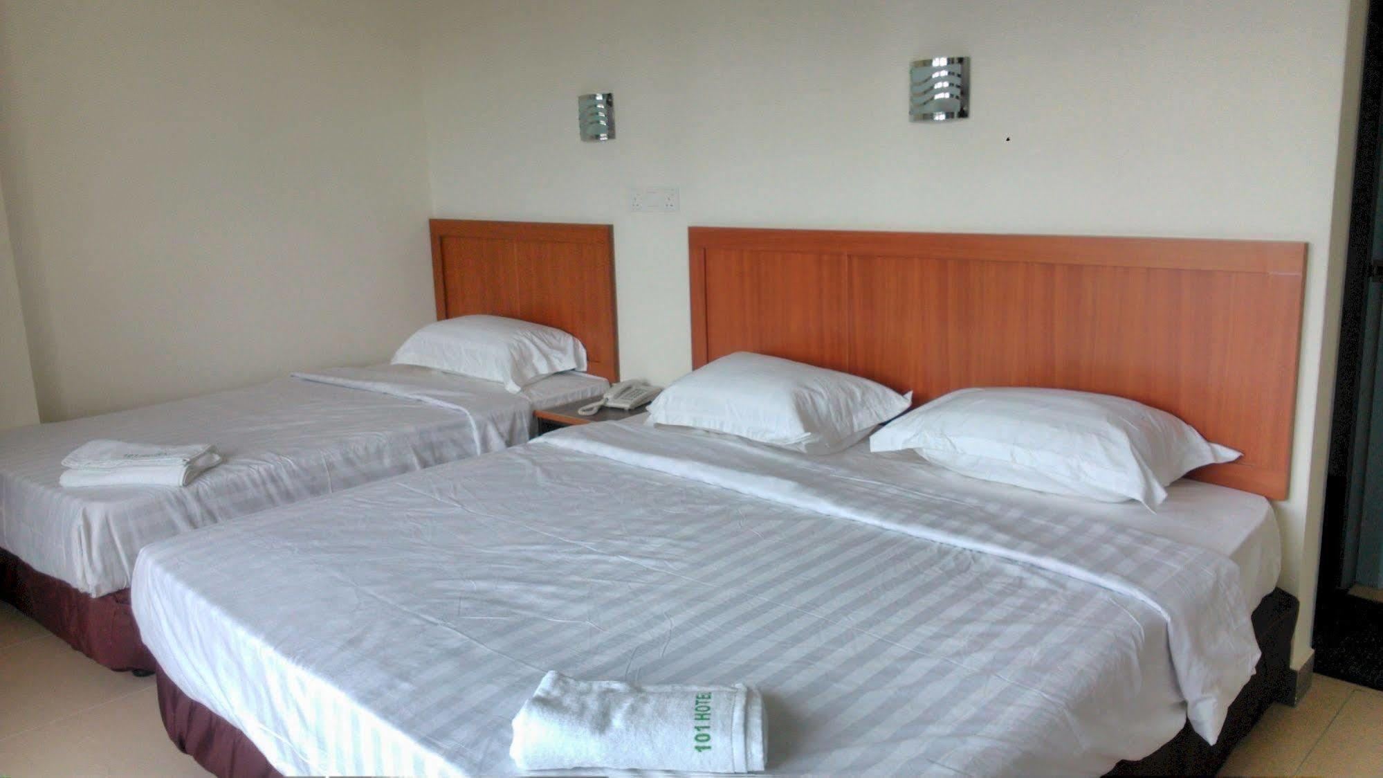 101 Hotel Miri Exterior photo